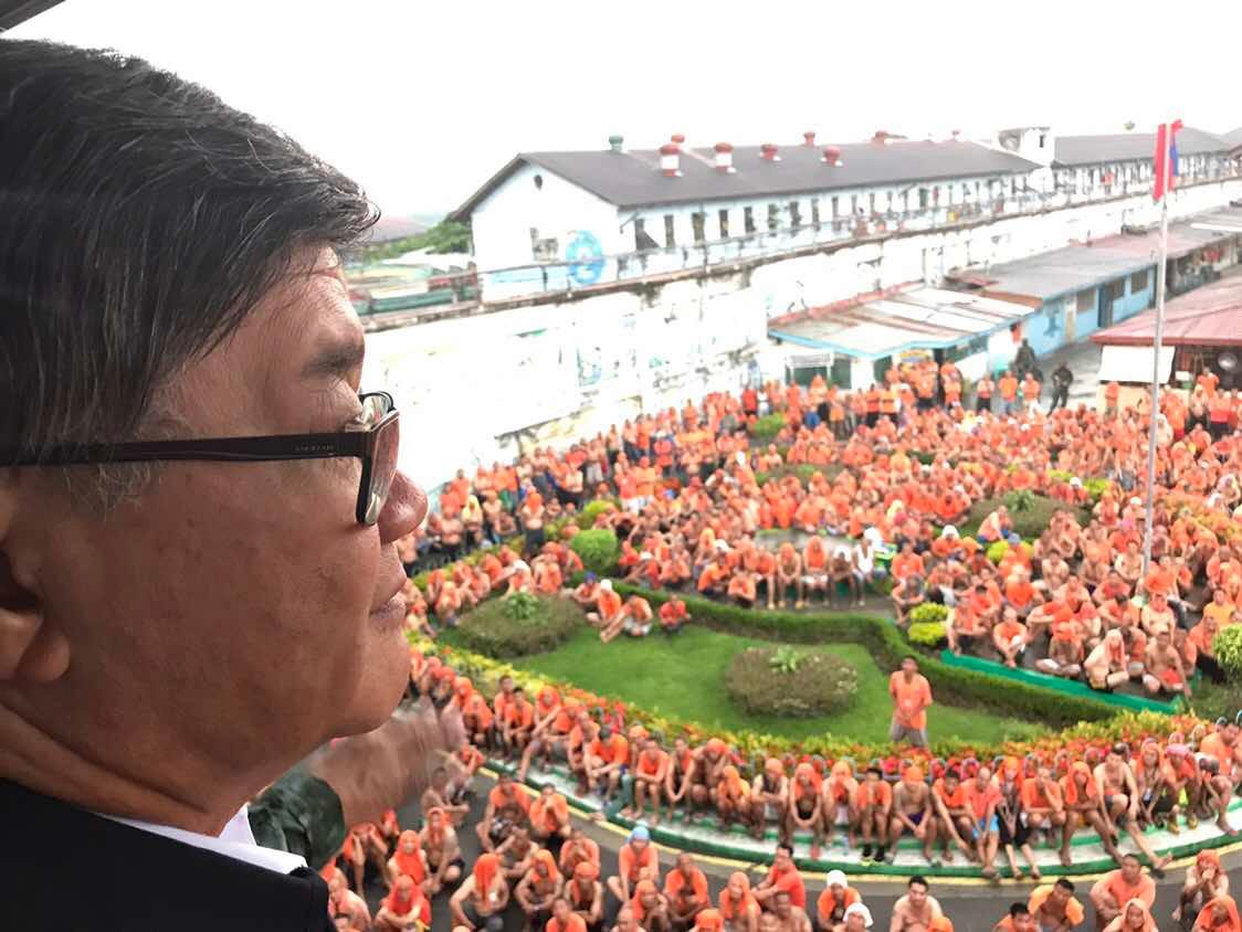 Aguirre takes over BuCor, leads surprise inspection of Bilibid