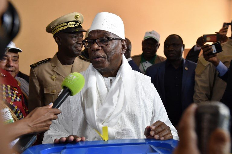 Mali’s re-elected Keita sworn in as peacekeeeper wounded