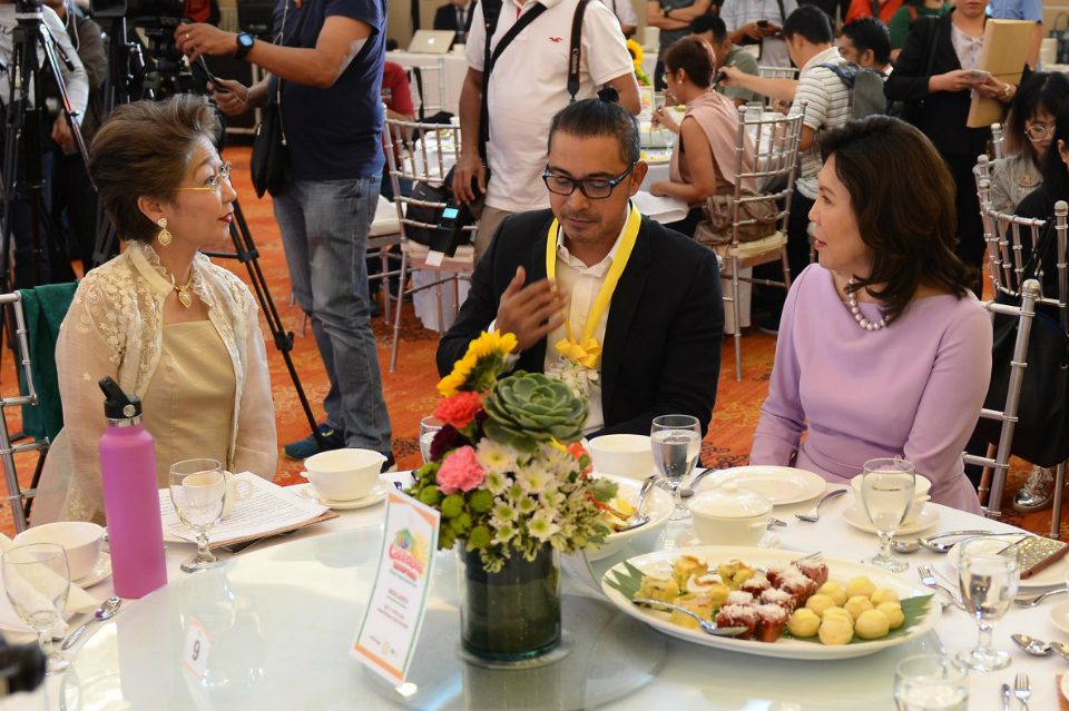 ‘Buhay Carinderia’ gets P80M in a month under Cesar Montano