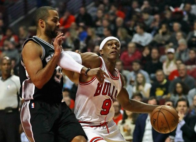 Bulls send Spurs to first road loss of season