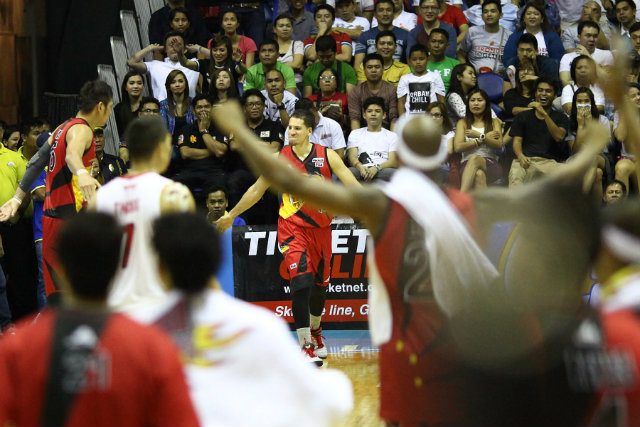 IN VINES: Beermen come from behind to beat Aces, lead Finals 2-0