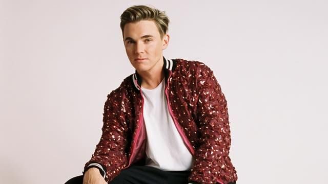 Just so you know: Jesse McCartney is coming to Manila