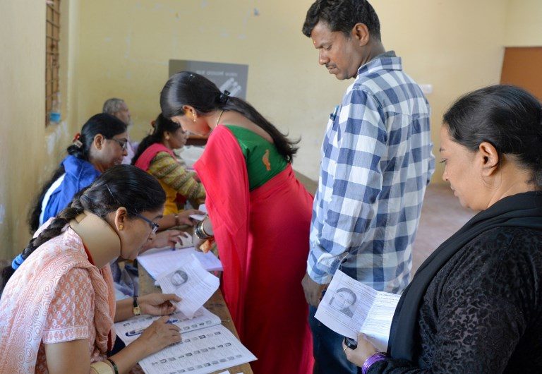 Voter bribes claimed as key Indian state holds election