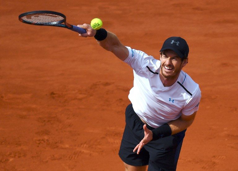 Murray, Wawrinka advance to French Open semis as Djokovic crashes out