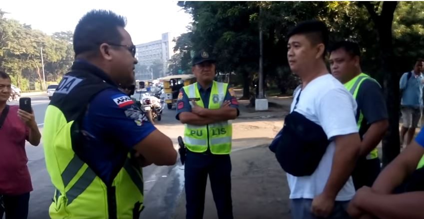 Cop who operates ‘colorum’ jeepneys threatens MMDA officer