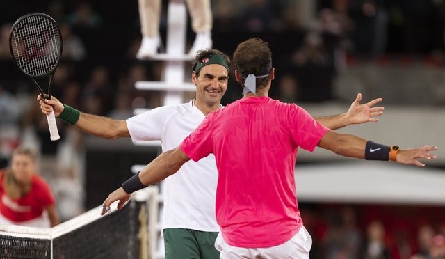 Federer, Nadal play to record crowd in Cape Town
