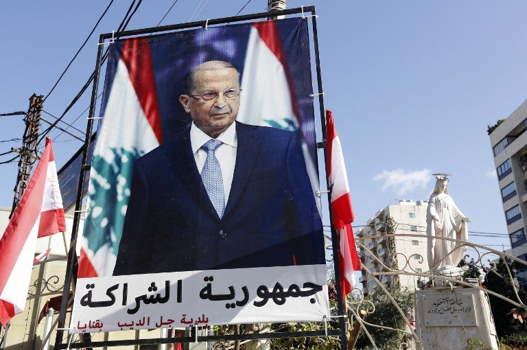 Aoun dari Lebanon terpilih sebagai presiden, mengakhiri kekosongan kekuasaan