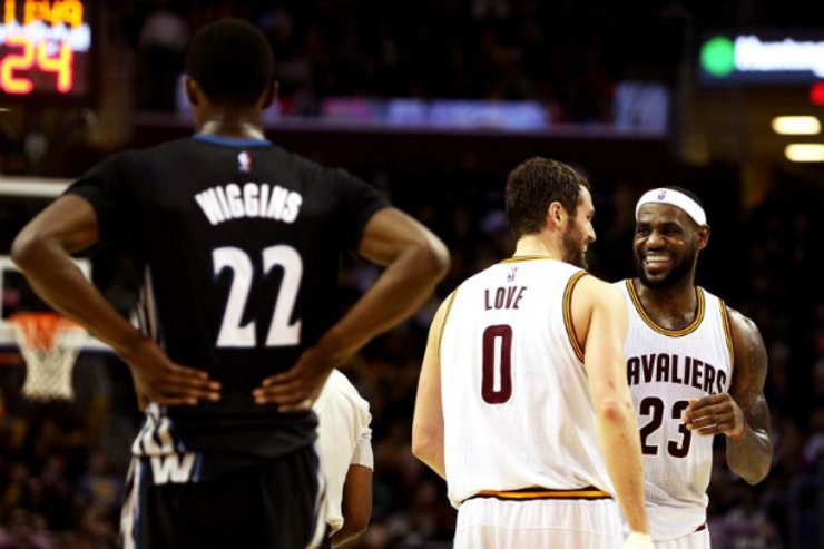 Love conquers Wolves but Varejao hurt in Cavs win