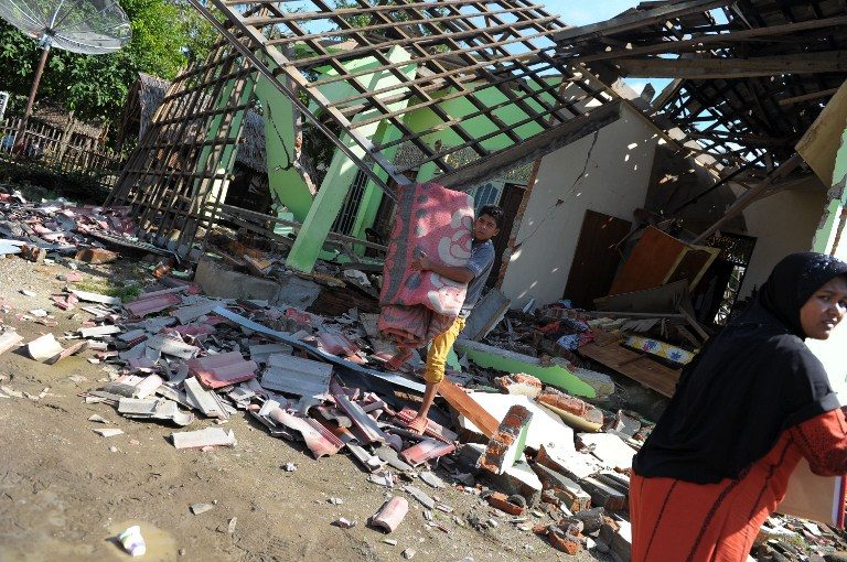 ‘Everything destroyed:’ Indonesians face quake destruction