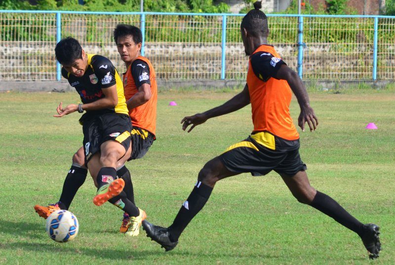 Bali United vs Mitra Kukar: Duel pelatih gemari permainan cepat