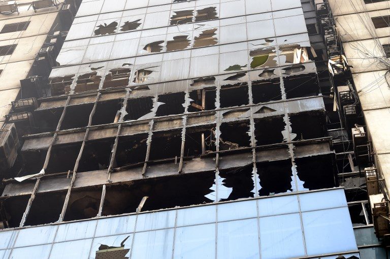 Bangladesh menangkap pemilik Menara Dhaka yang dilanda kebakaran