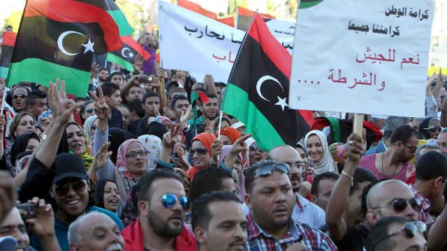Fears for Libya reserves as rival cabinets lay claim