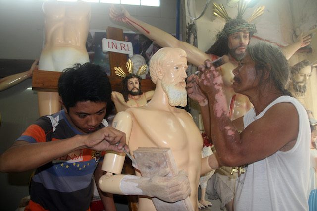 Bicol sculptors connect with God through religious images