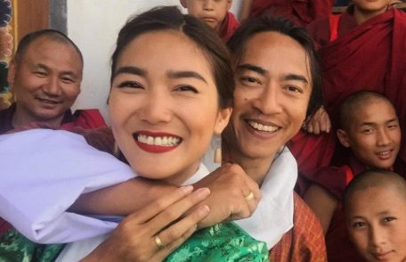 Dominique Diyose menikah di Bhutan