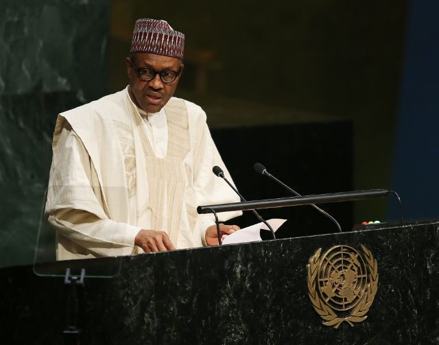 Nigeria leader pledges to rescue kidnapped Chibok girls