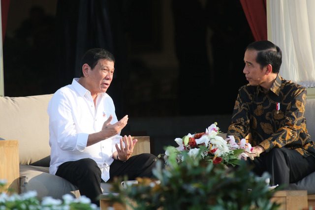 Presiden Jokowi tiba di Manila untuk mengikuti KTT ke-31 ASEAN