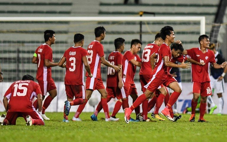 DROUGHT ENDED. The Philippines' opening win over Cambodia was the men's team's first since 2011. Photo by Mohd Rasfan/AFP 