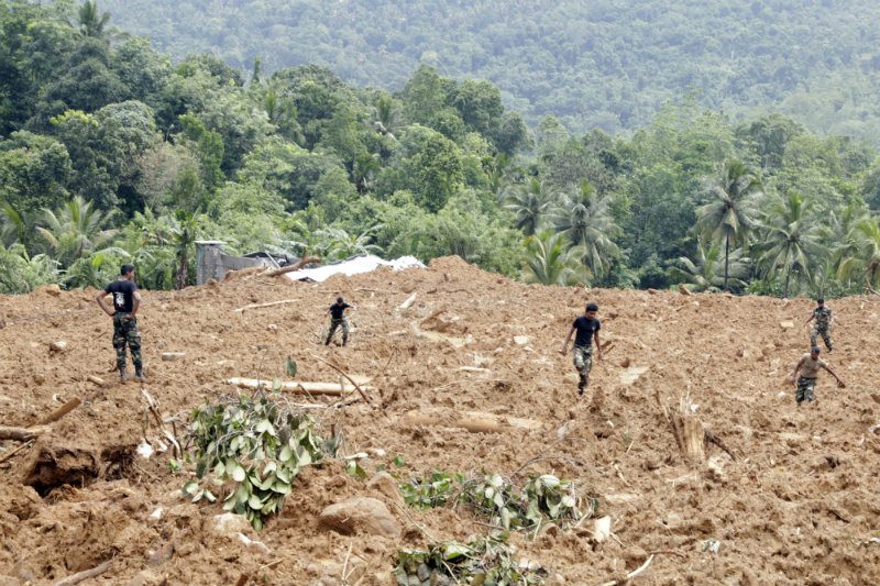Sri Lanka says 100 missing in landslides are dead