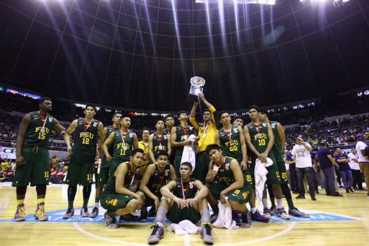 BRIDESMAID FINISH. FEU settled for a runner-up finish after losing to NU in 3 games. Photo by Josh Albelda/Rappler