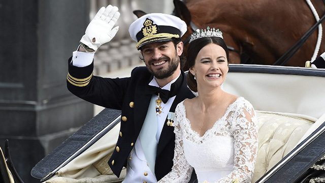 Swedish prince weds former glamor model