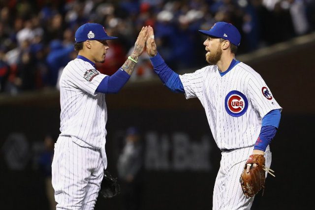 Cubs edge Indians to extend World Series dream