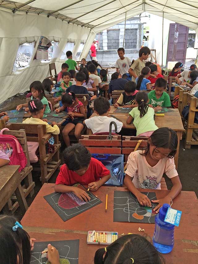 THERAPY. Got Heart Foundation also organizes art therapy sessions for the the children of super typhoon Yolanda survivors. 