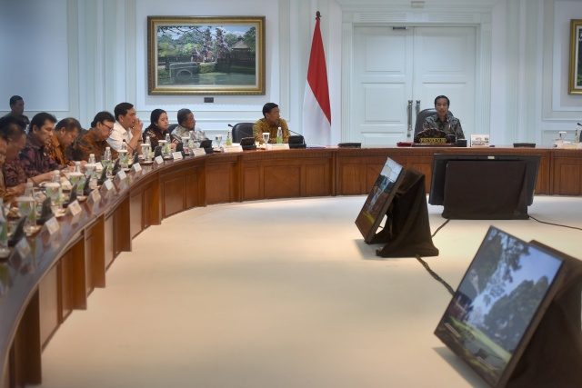 Jokowi minta segera wujudkan perhutanan sosial