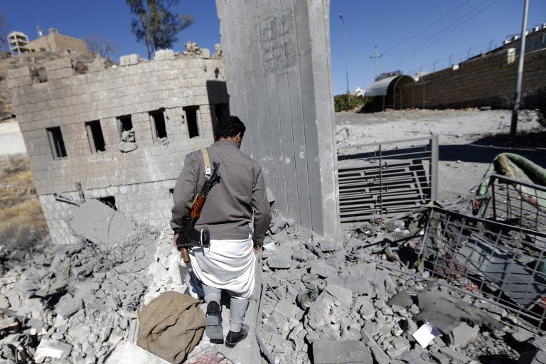 Saudi-led strike on Yemen TV station kills 4 – rebels