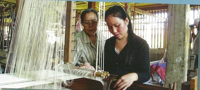 PASSING THE ART FORM. Kommaly Chanthavong teaches women weavers how to create intricate designs. Photo courtesy of the Ramon Magsaysay Foundation 