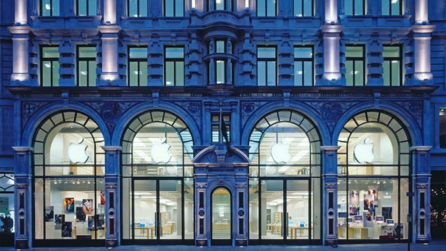 ICONIC STORE. The Apple flagship store in Regent Street, London, designed by Kobe's firm. Photo from Globe Telecom / Tim Kobe's portfolio