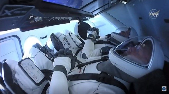 SpaceX Crew Dragon berlabuh di Stasiun Luar Angkasa Internasional