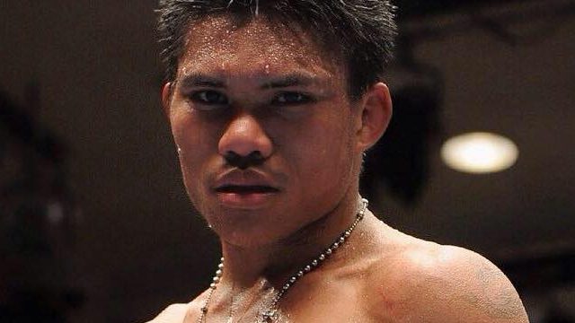 WATCH: Filipino boxer Sismundo upsets ex-Pacquiao spar partner in Canada
