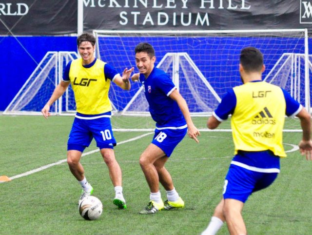 The "logistical nightmare" of their preparations didn't prevent the Azkals from having fun in practice. Photo by Bob Guerrero/Rappler 