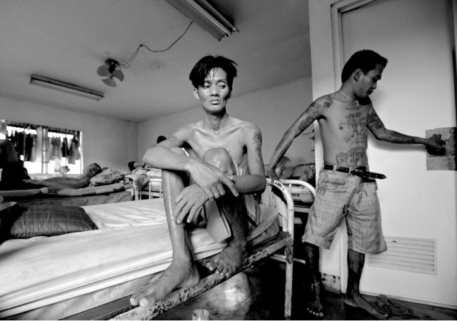 SICK IN PRISON. Detainees at the infirmary of the Manila City Jail. This image appeared in Rocamoraâs 2018 photobook Human Wrongs, a six-year project that documented life inside Philippine detention centers. File photograph by Rick Rocamora 