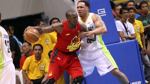 Durham debuts with triple double as Barako Bull ends 5-game skid