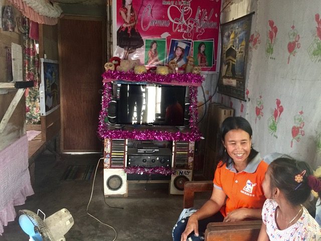 ENOUGH COMFORT. Inside the humble home of parent-leader Norayza Abraham. Photo by Patty Pasion/Rappler  