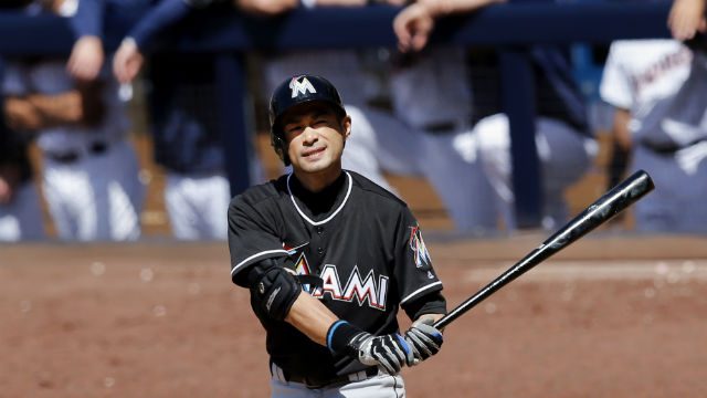 Ichiro surpasses Rose to become new combined US-Japan baseball hit king
