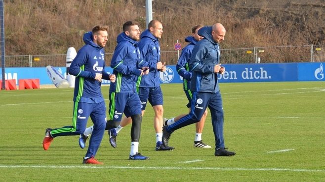 Holger Badstuber dan Guido Burgstaller bergabung dengan FC Schalke 04. Foto dari www.schalke04.com  
