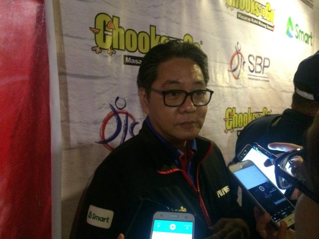 FUTURE PLANS. BAVI President Ronald Mascariñas talks to reporters after the Gilas press conference, sharing Chooks-To-Go's plans for the future with the national team. Photo by Jane Bracher/Rappler 