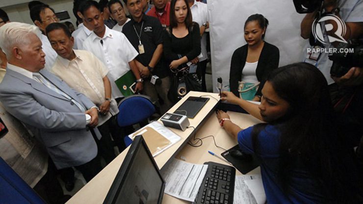 Comelec opens voter registration center for OFWs