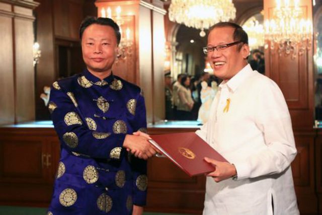 China on talks with PH: No need to drop case
