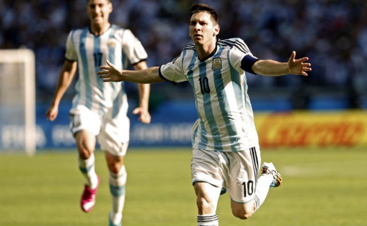 MESSI CLEANS UP. Lionel Messi of Argentina celebrates his 1-0 goal against Iran. Photo by Felipe Trueba/EPA