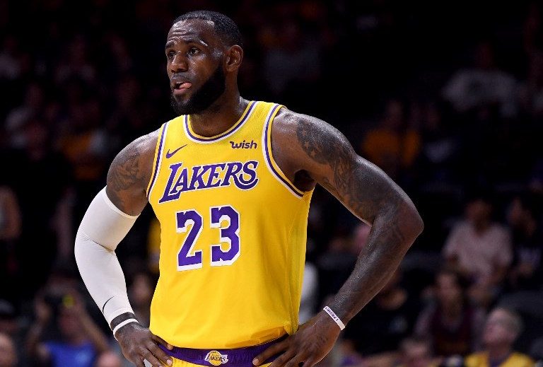 Raptors frustrate Lakers, LeBron at home