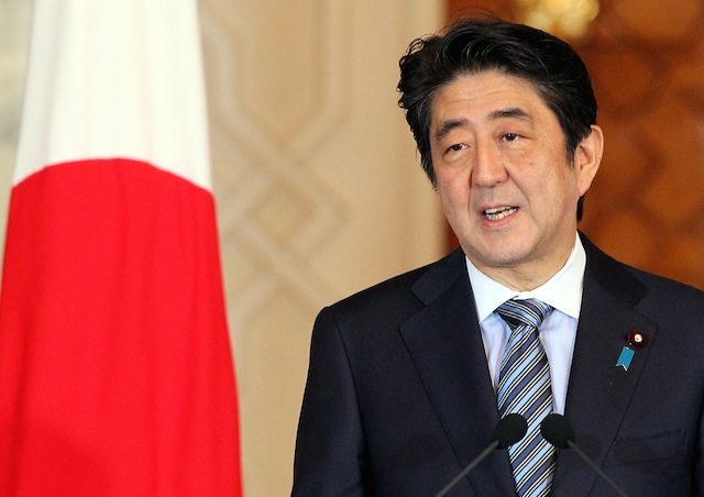 Japan’s Abe visits Ukraine ahead of tough G7 summit