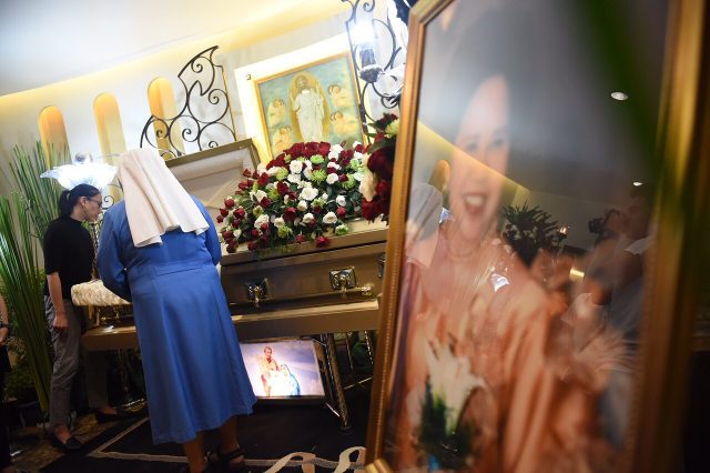 Miriam Defensor Santiago to be buried on October 2 in Marikina