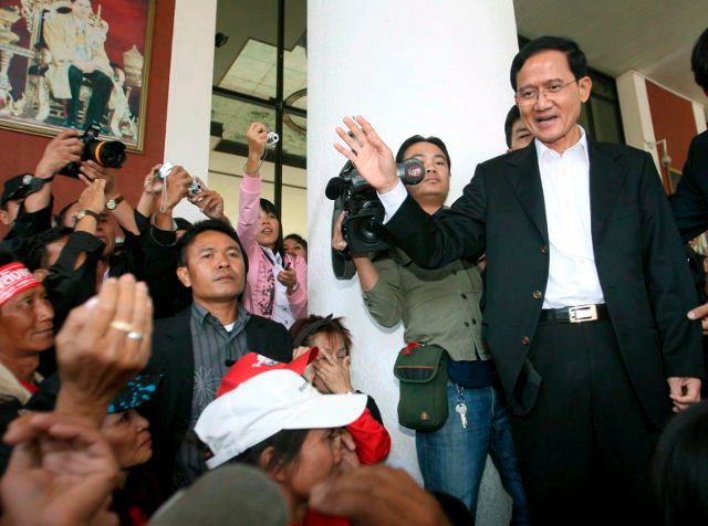 Ex-Thai PM Wongsawat in court over 2008 crackdown