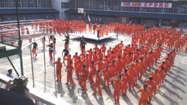 WATCH: Cebu inmates dance number for Pope Francis