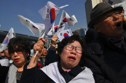 Park supporters march in Seoul against impeachment