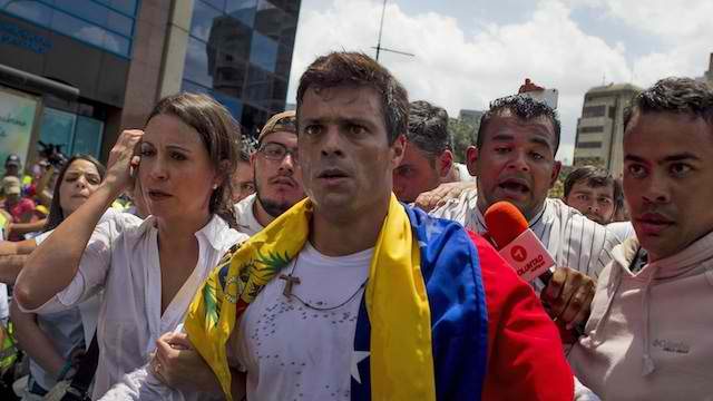 Jailed Venezuelan opposition leader ends hunger strike