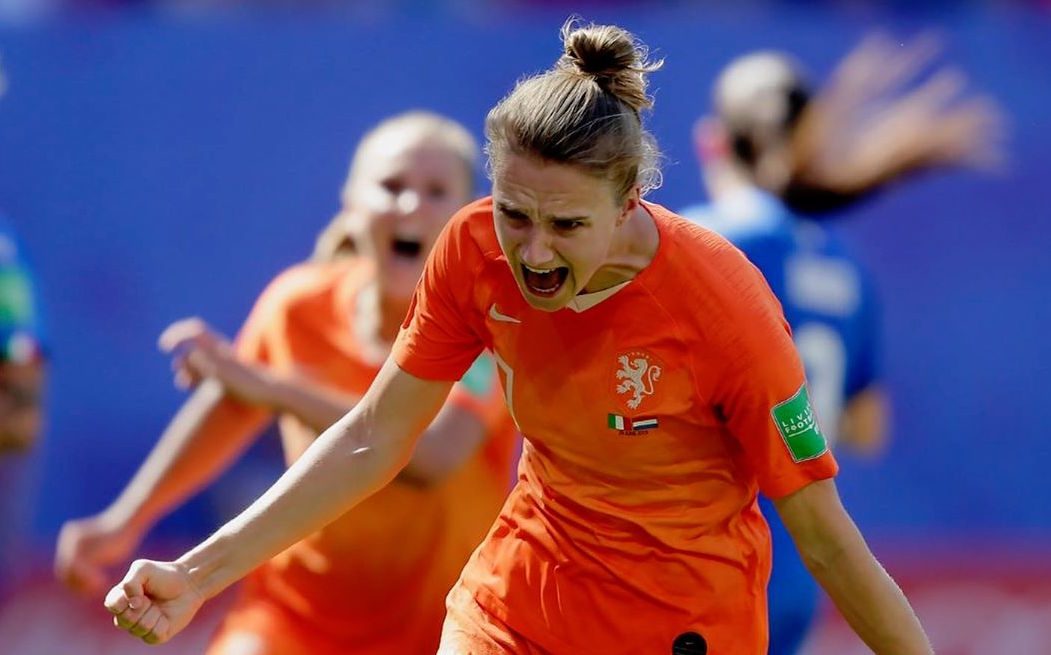 Netherlands reaches 1st women’s World Cup semifinal over Italy